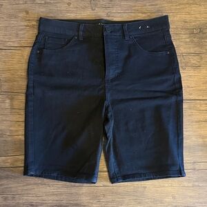 d. jeans Woman’s Black Flat Front Shorts